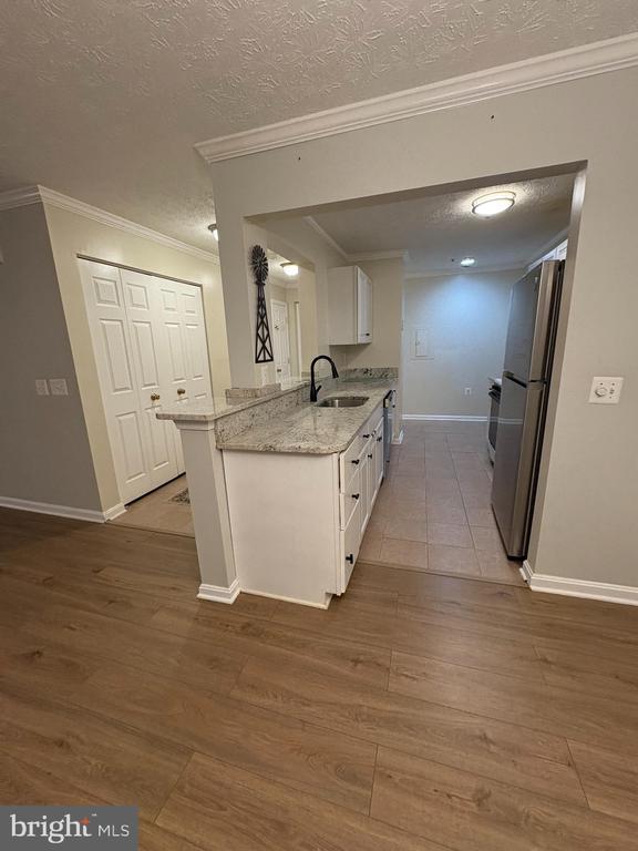 Foto del edificio - 653 Burtons Cove Way