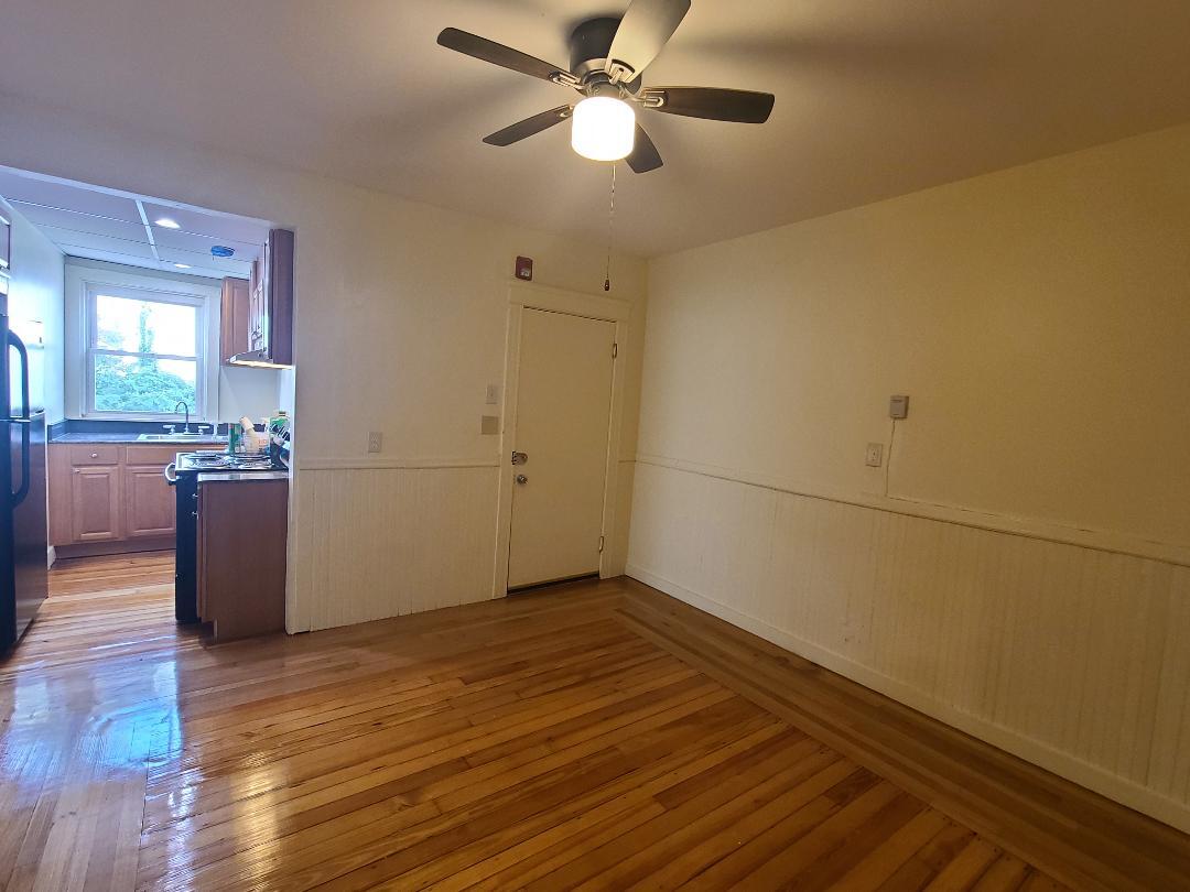 Foto principal - 239 Cowden St