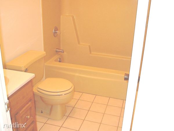 Primary Photo - 21825 Heather Acres Dr
