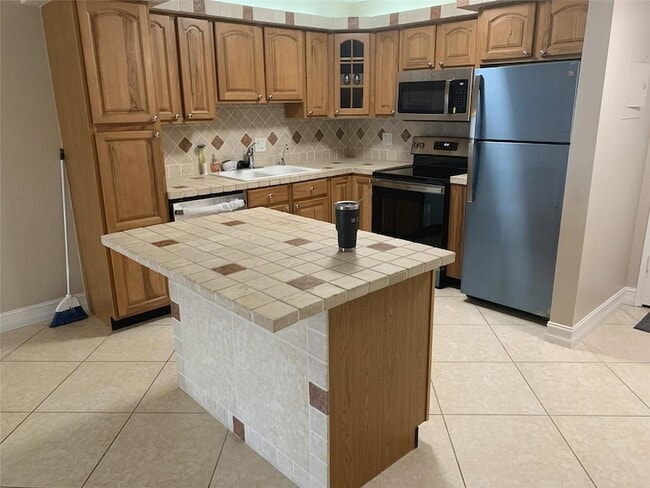 Photo - 253 S Cypress Rd Apartment