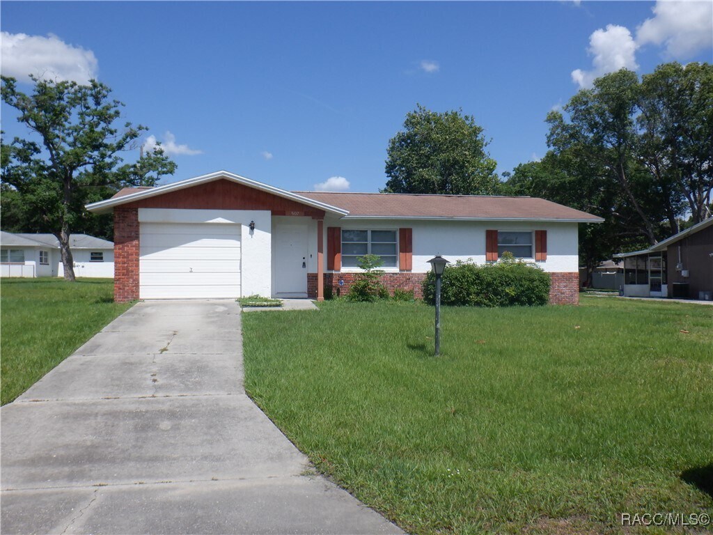 Foto principal - 507 S Jackson St