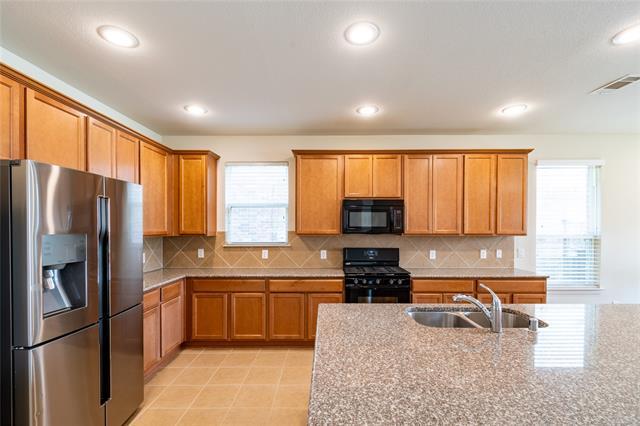 Foto del edificio - 512 Keel Ln
