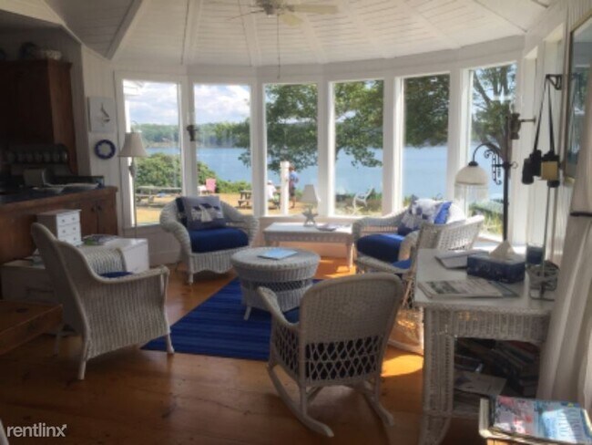 Foto del edificio - 5 br, 2.5 bath House - 188 E Shore Rd