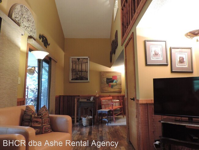Building Photo - 3 br, 2 bath House - 331 Idlewild Mountain...