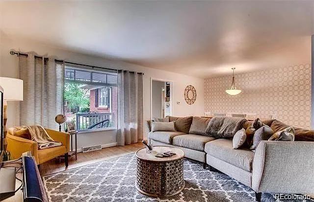 Foto principal - 3338 W Saratoga Ave