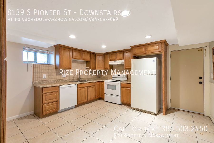 Primary Photo - 8139 S Pioneer St