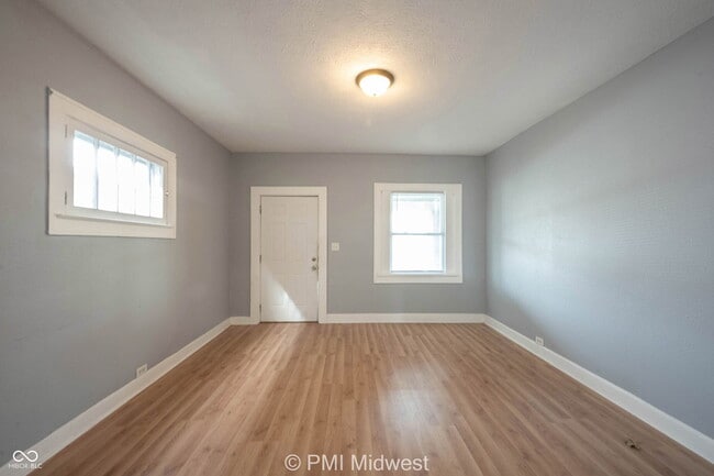 Foto del edificio - 3413 N Capitol Ave