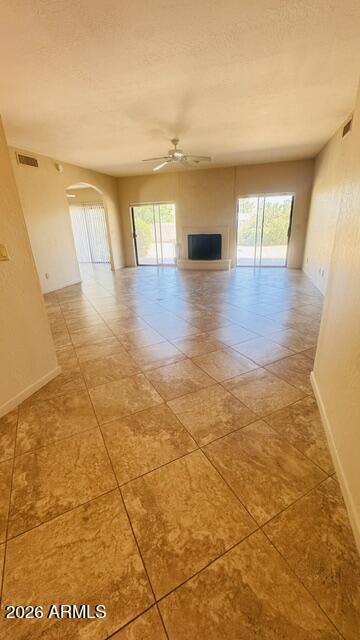 Building Photo - 6707 E Kelton Ln