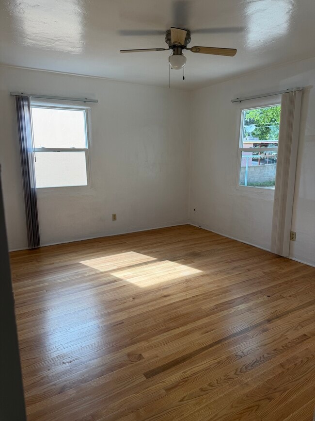 Foto del edificio - 4161 Mesa Verde Ave NE