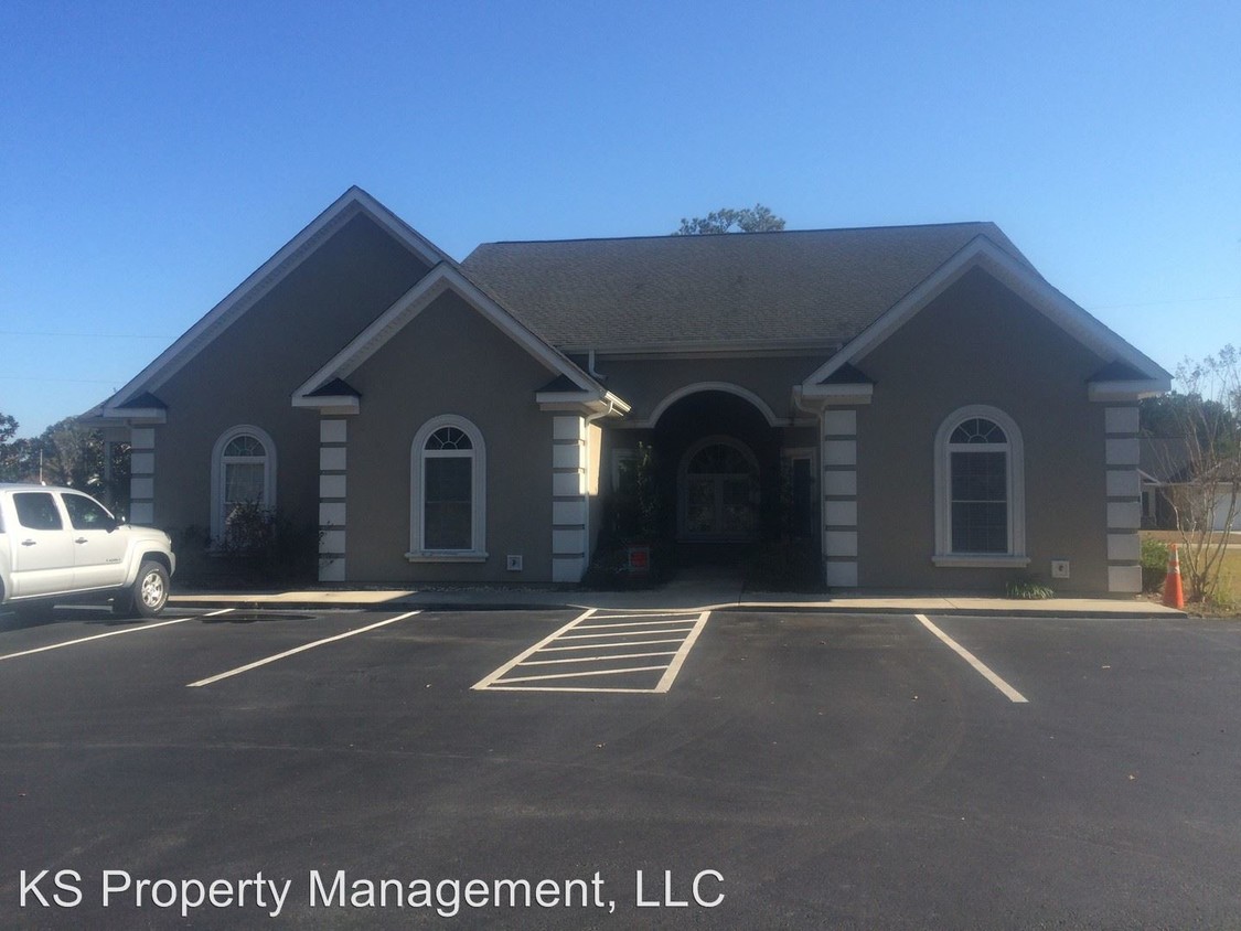 Foto principal - 2740 Bayboro St