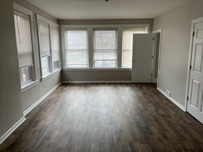 Building Photo - 6681 Ridgeville