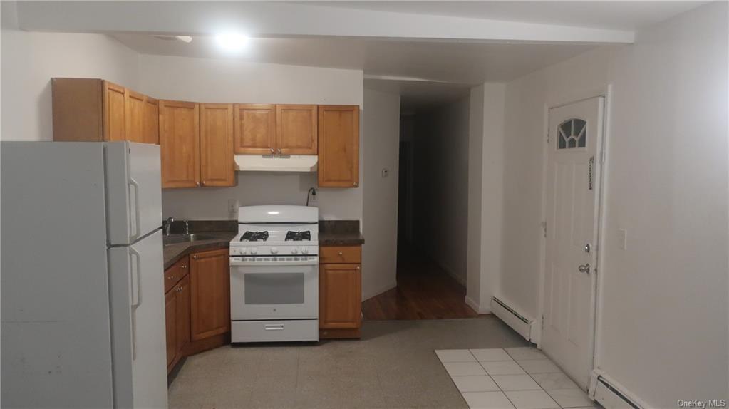 Primary Photo - 1525 NY-208