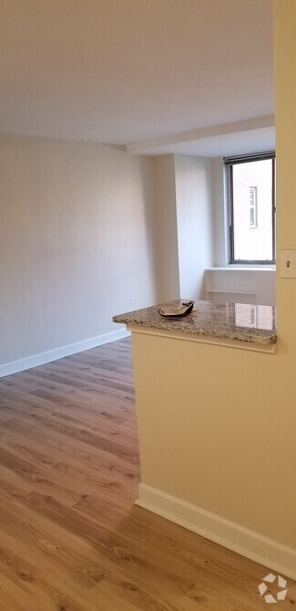 Building Photo - 1121 ARLINGTON