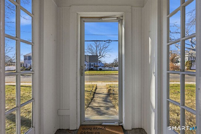 Foto del edificio - 82 Miller Ave