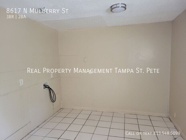 Foto del edificio - 8617 N Mulberry St