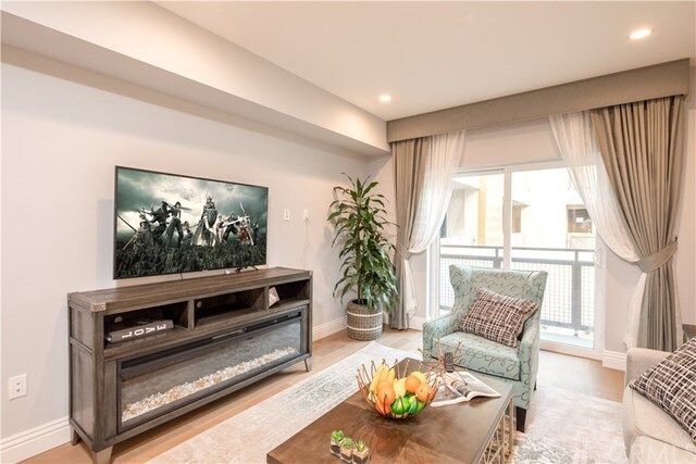 Foto del edificio - 2939 Leeward Ave