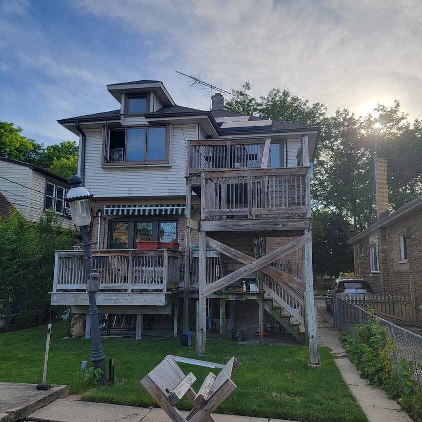 Primary Photo - 5727 N Mango Ave