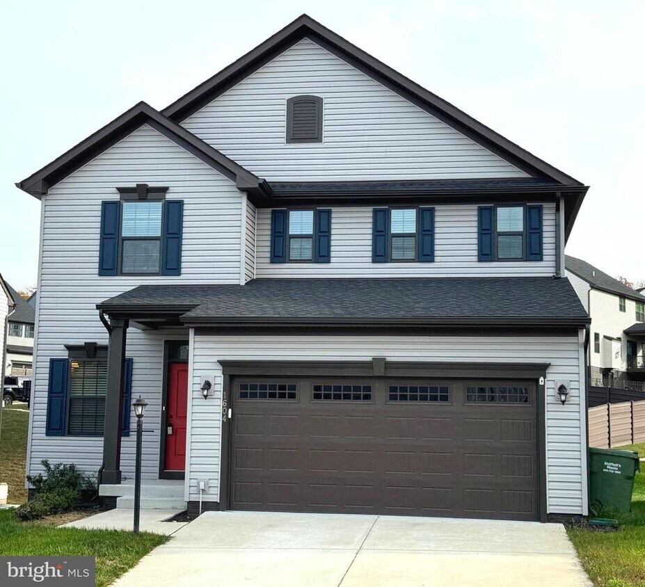 Primary Photo - 1604 Rampart Dr