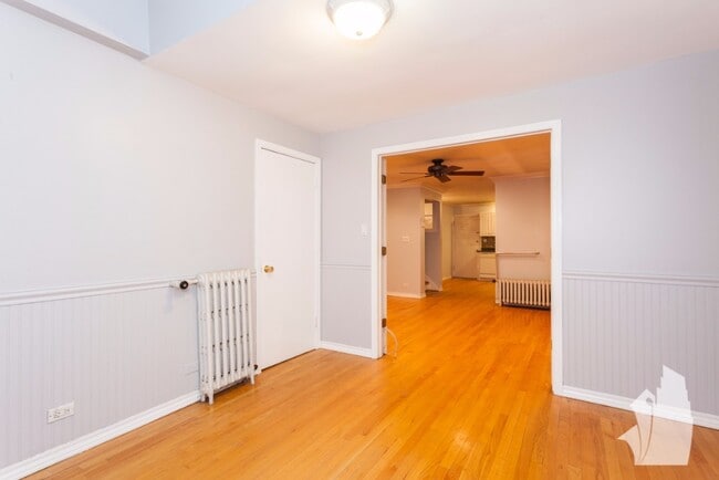 Building Photo - 4904 N Rockwell St