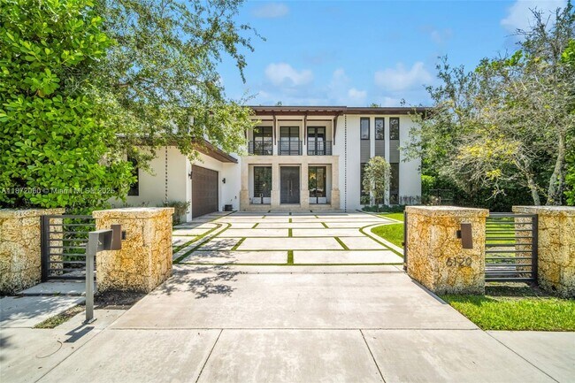 Building Photo - 6120 SW 80th St