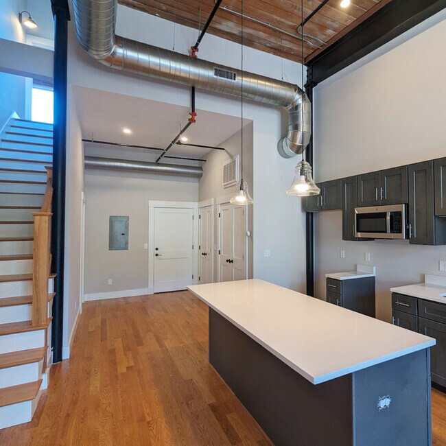 Building Photo - 1665 Main Street Unit A207