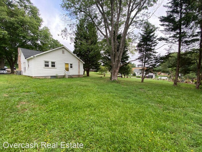 Building Photo - 3 br, 1 bath House - 1012 McLain Road