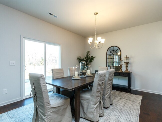 Foto del edificio - 1313 Achonechy Trl