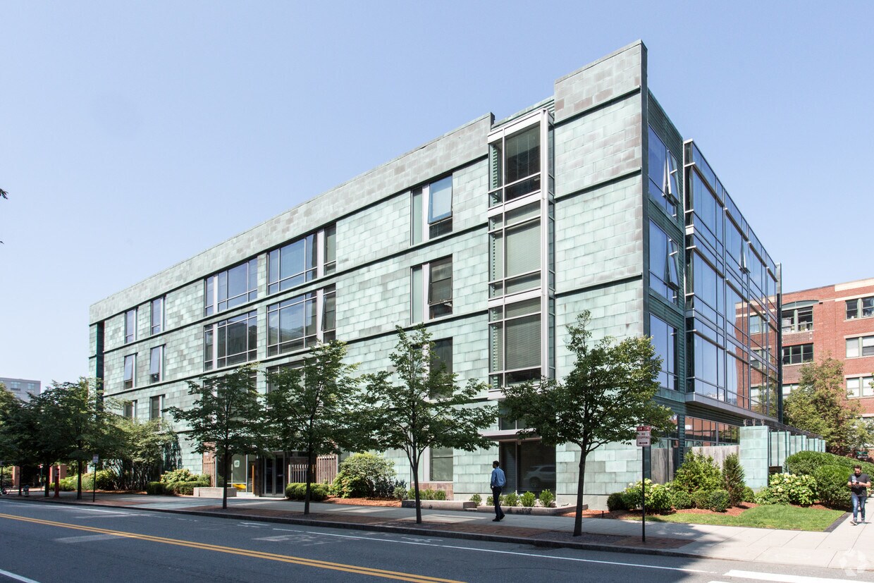 Loft 23 - 23 Sidney St Cambridge, MA | Apartments.com
