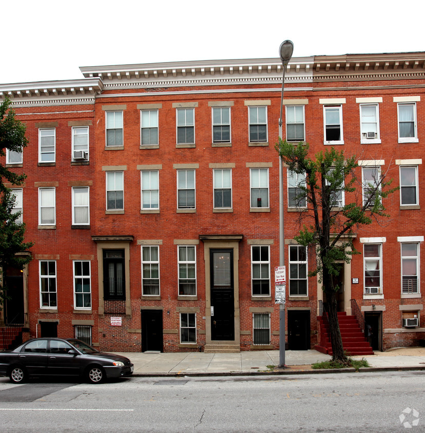 Primary Photo - 936 N Calvert St