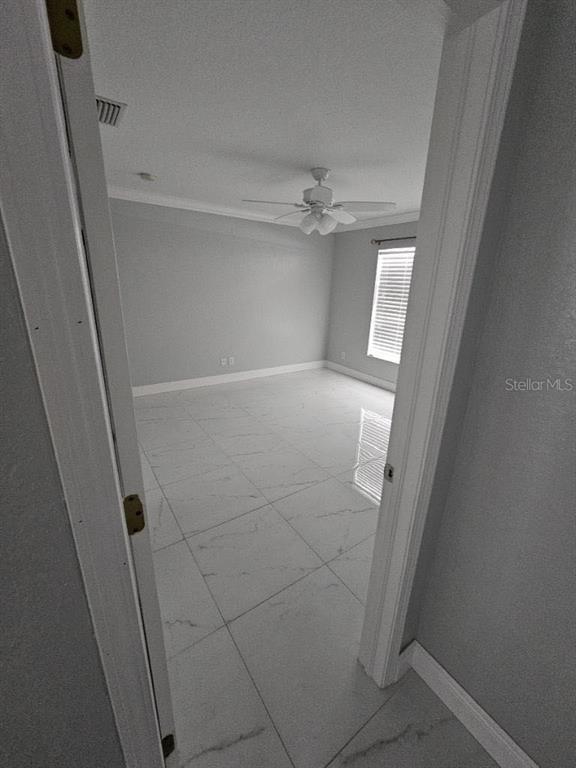 Building Photo - 710 Zella Ln