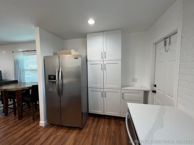 Building Photo - 4104 Garden Ave
