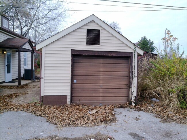 Foto del edificio - 6118 Vermont Ave