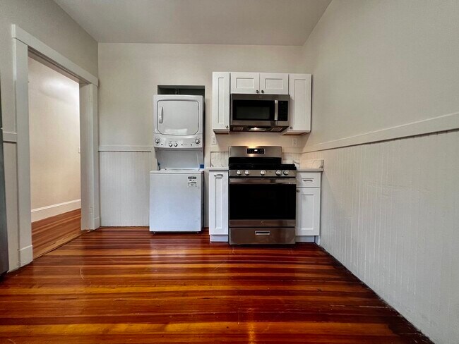 Foto del edificio - 281 Highland Ave