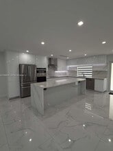 Building Photo - 19020 SW 91st Ave