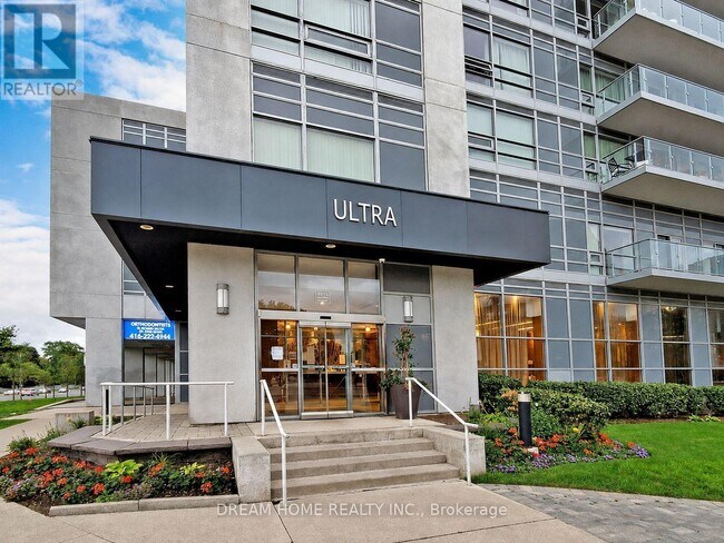 Building Photo - 2015 Sheppard Ave E