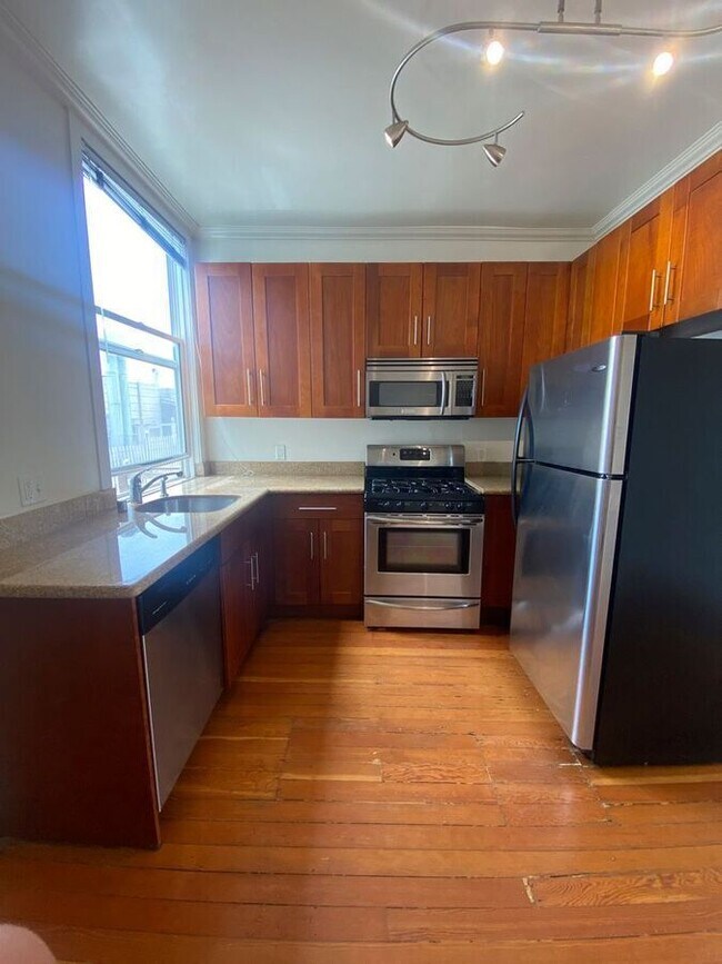 Foto del edificio - 1380 Filbert St