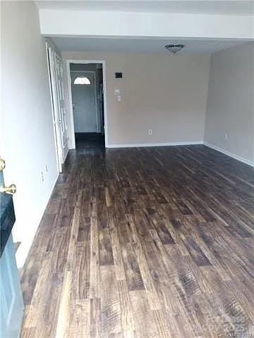 Foto del edificio - 6306 Old Pineville Rd