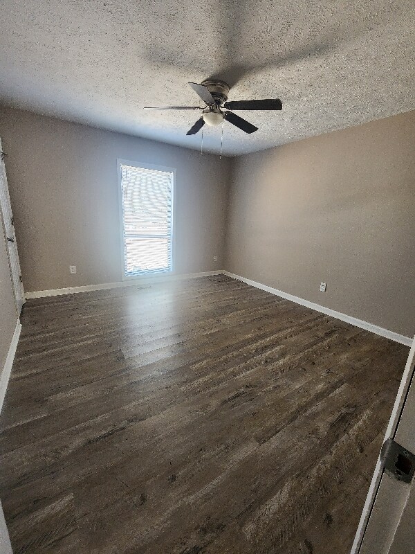 Building Photo - 5750 Aftonshire Dr