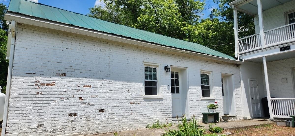 24037 Old Valley Pike, Woodstock, VA 22664 House Rental in Woodstock