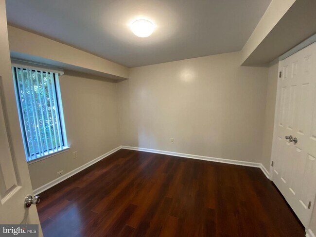 Foto del edificio - 802 Mountainview Dr