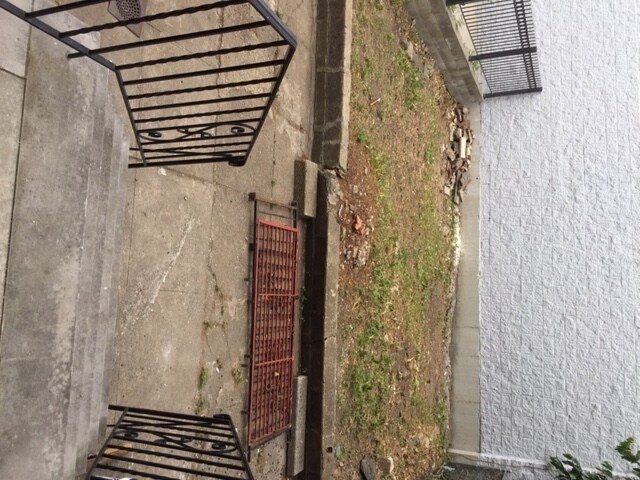 Foto del edificio - 3553 Holland Ave