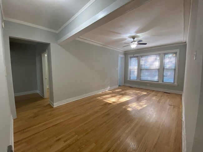 Foto del edificio - 6740 N Lakewood Ave