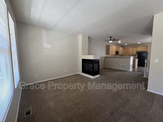 Foto del edificio - 15612 E 96th Way