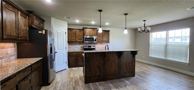 Foto del edificio - 4202 SW Limestone Ave