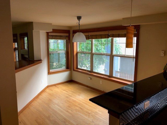 Building Photo - MOVE IN SPECIAL!!! 1/2 MONTHS FREE RENT!! ...