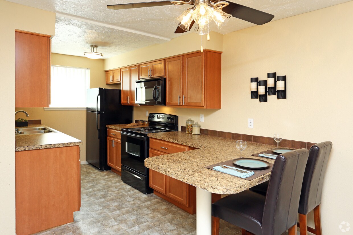 Cimarron Hills Apartments in Omaha, NE