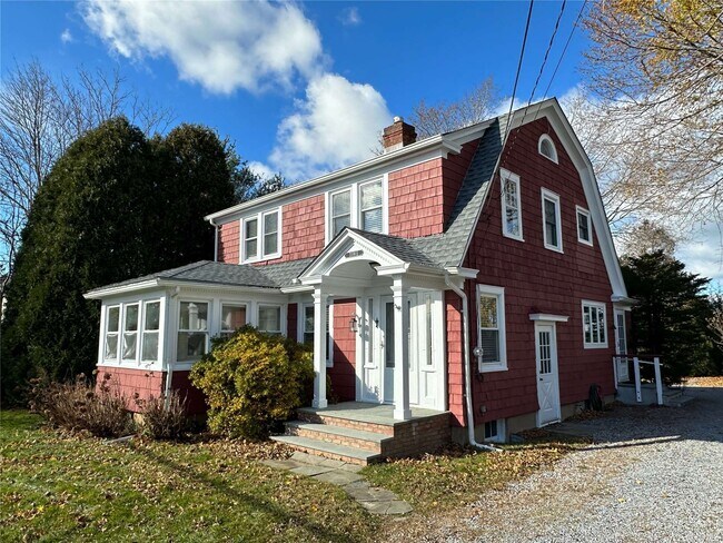 Building Photo - 35915 Main Rd