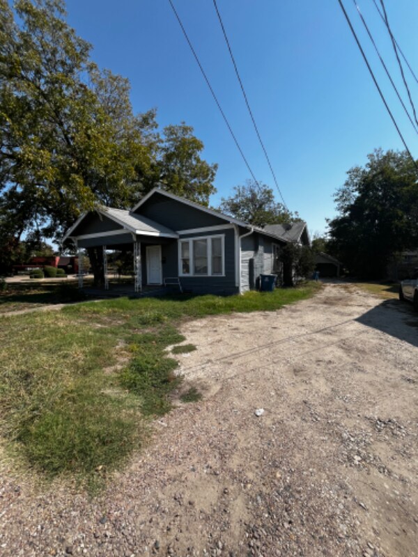 Building Photo - 1609 W 2nd Ave