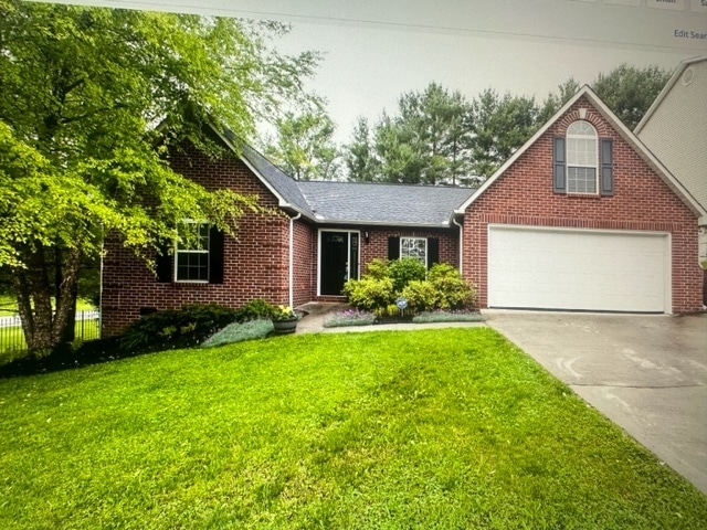 Building Photo - 1455 Queensbridge Dr