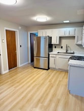 Building Photo - 147 State St